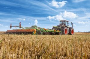 Причіпні обприскувачі Amazone