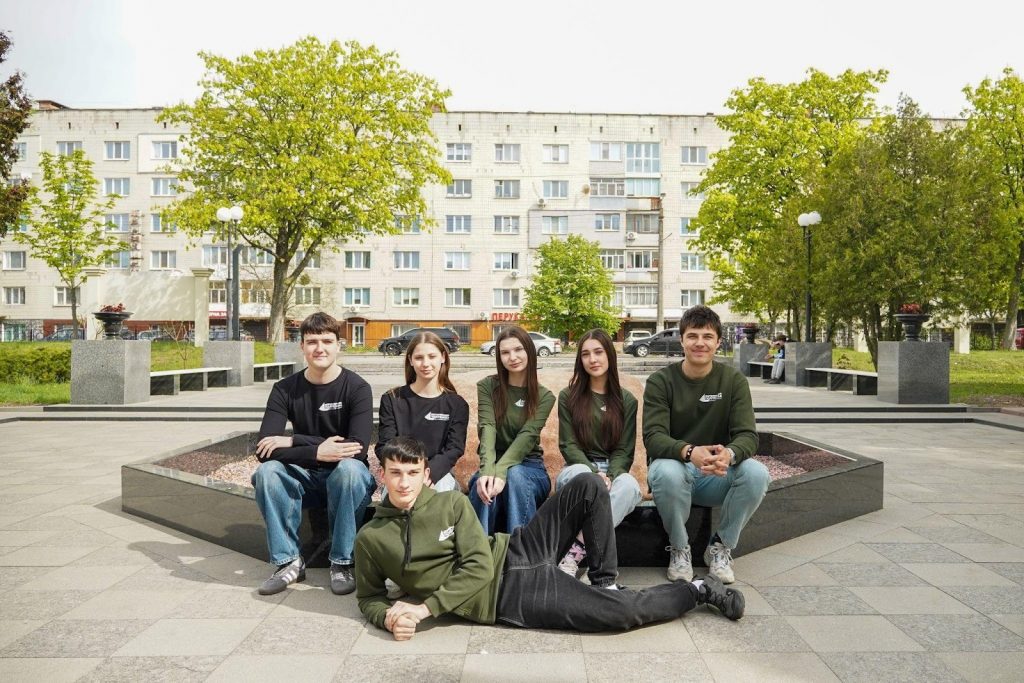 навчання та командні проєкти на факультеті ІТ Житомирська політехніка студенти факультету інформаційно-комп’ютерних технологій ЖДТУ