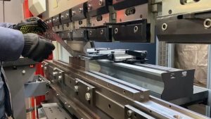 Почему комплексная металлообработка становится выгоднее сотрудничества с несколькими подрядчиками
